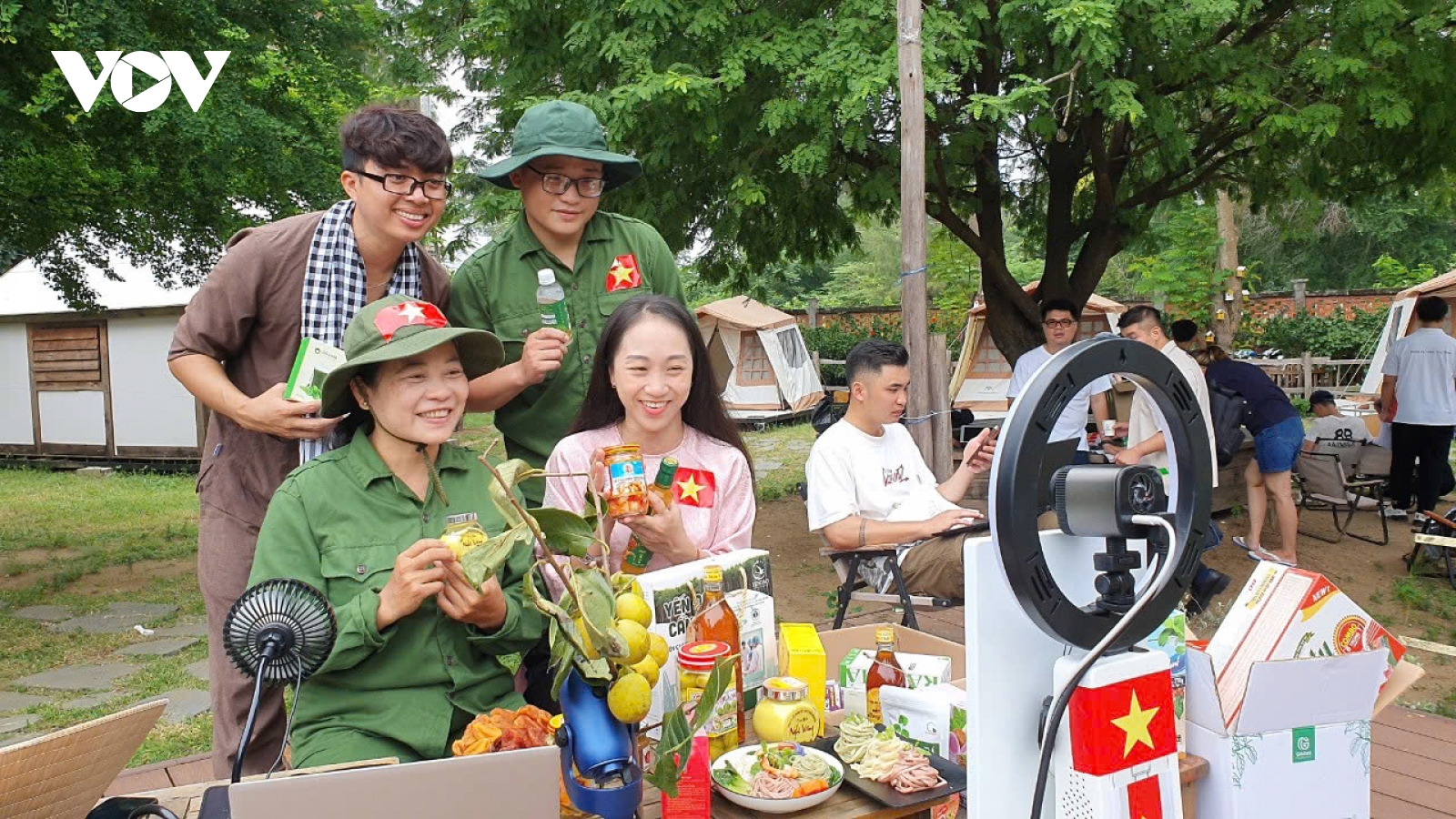 Tiềm năng thương mại điện tử và những xu hướng rõ nét